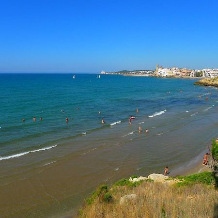 시체스 Cala Balmins Sea View 아파트 외부 사진