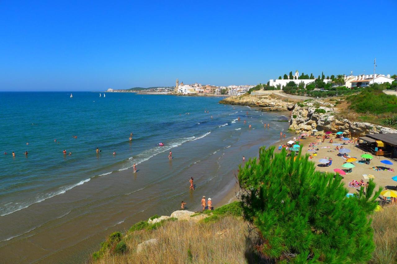 시체스 Cala Balmins Sea View 아파트 외부 사진