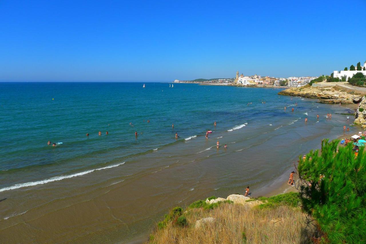 시체스 Cala Balmins Sea View 아파트 외부 사진